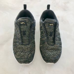 Athletic Propulsion Labs APL Women’s Techloom Pro Shoe Black/Gold/Silver Size 9